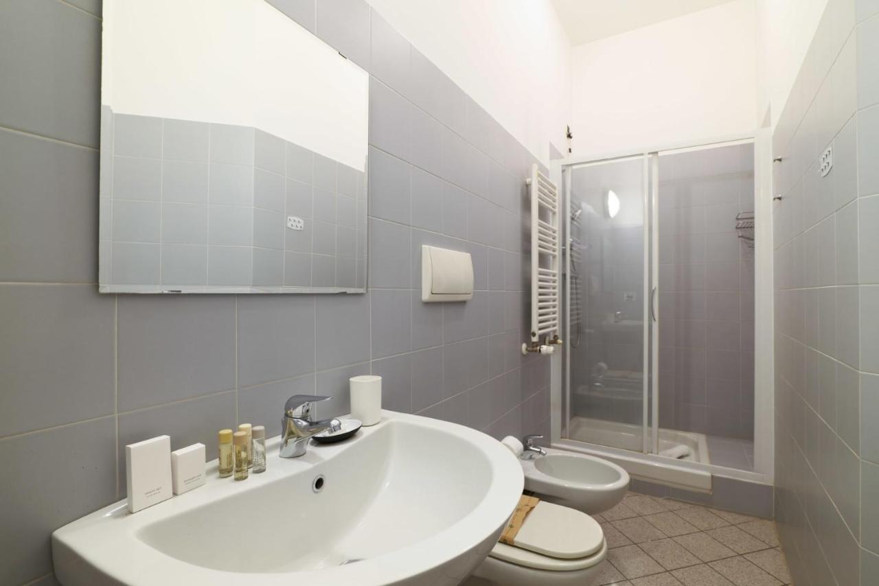 Sweett - Osti Apartment Милано Екстериор снимка